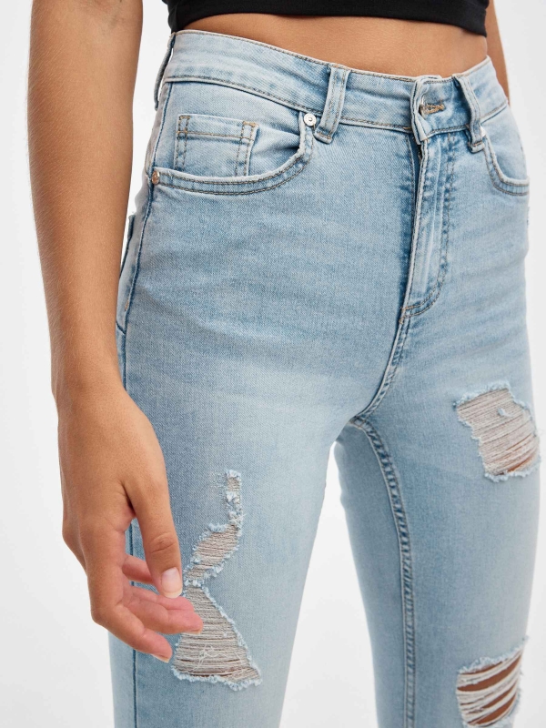 Skinny jeans mid rise push up light blue detail view