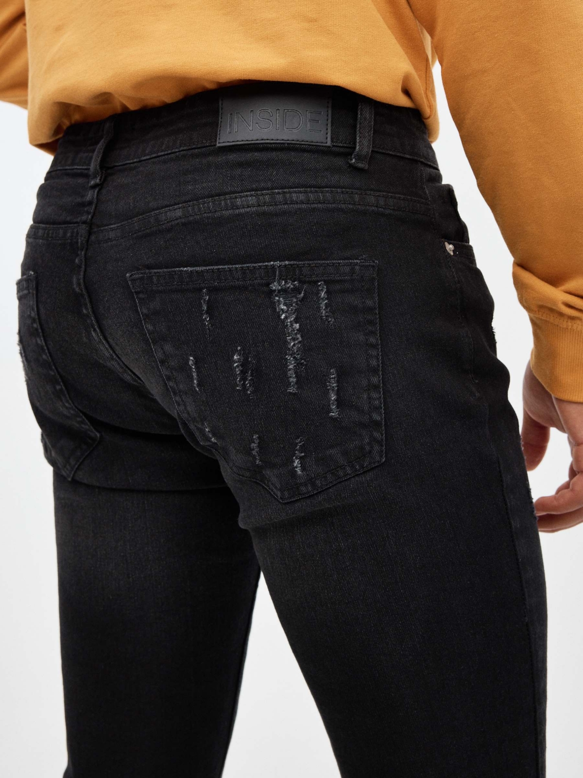 Jeans super slim basic negro vista detalle
