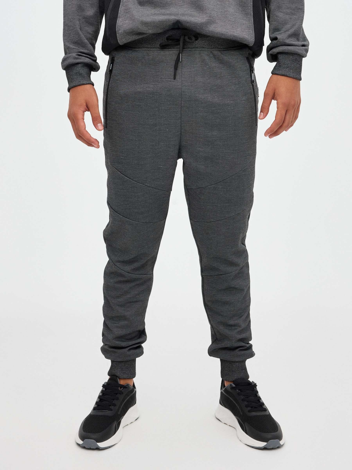 Sporty jogger pants black middle front view