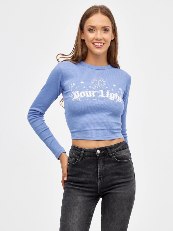 Crop Your Light T-shirt blue middle front view