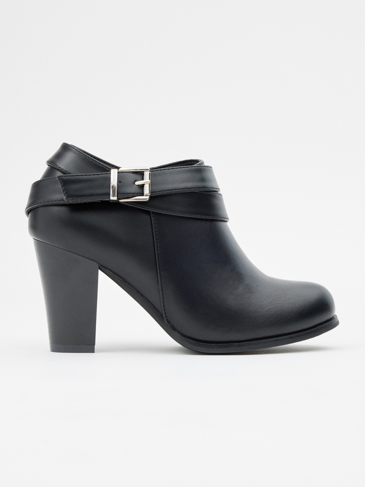 Patent leather ankle boots with buckle black