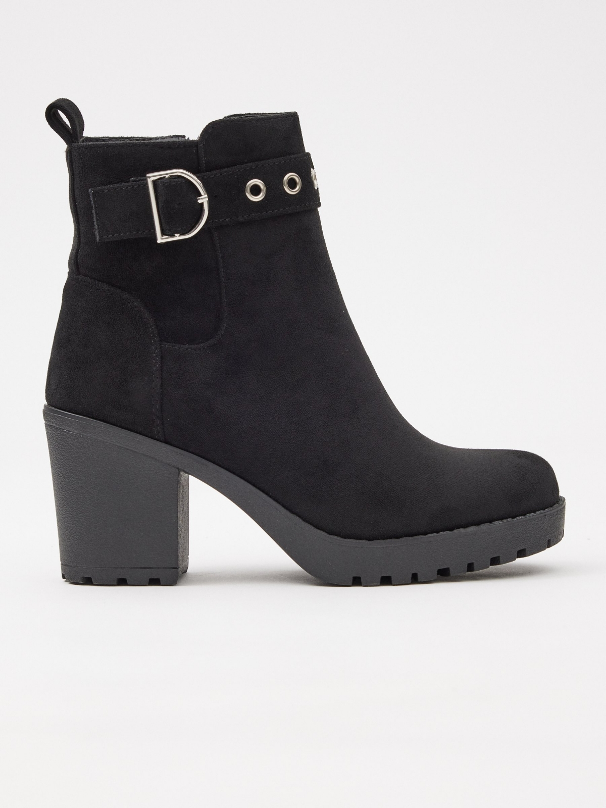 Ankle boot with buckle and wide heel black