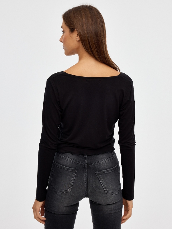 Crop T-shirt with buckle black middle back view