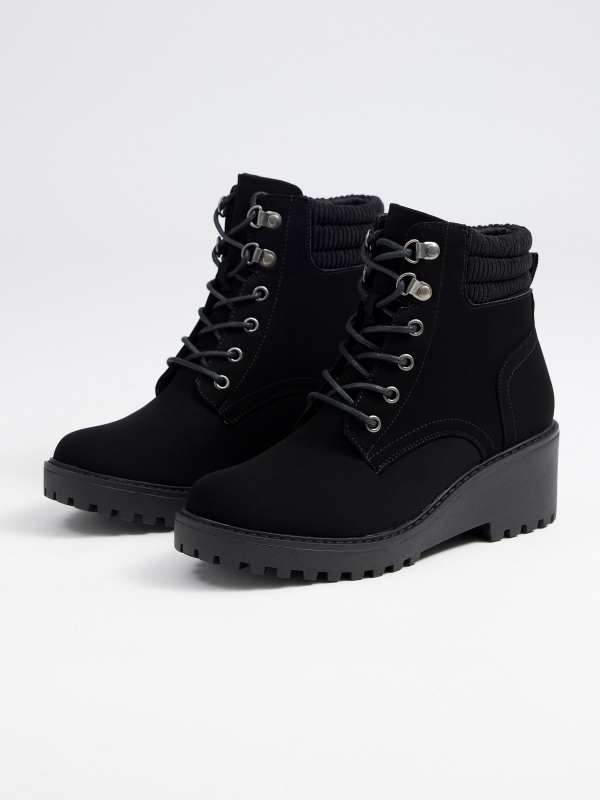 Mountain style wedge ankle boots black 45º front view