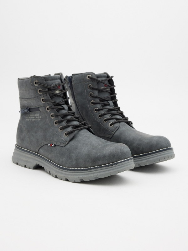 Mountaineering boot with zipper dark grey 45º front view