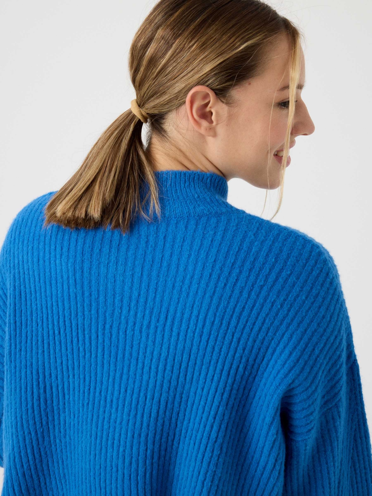 Perkins neck ribbed jumper blue detail view