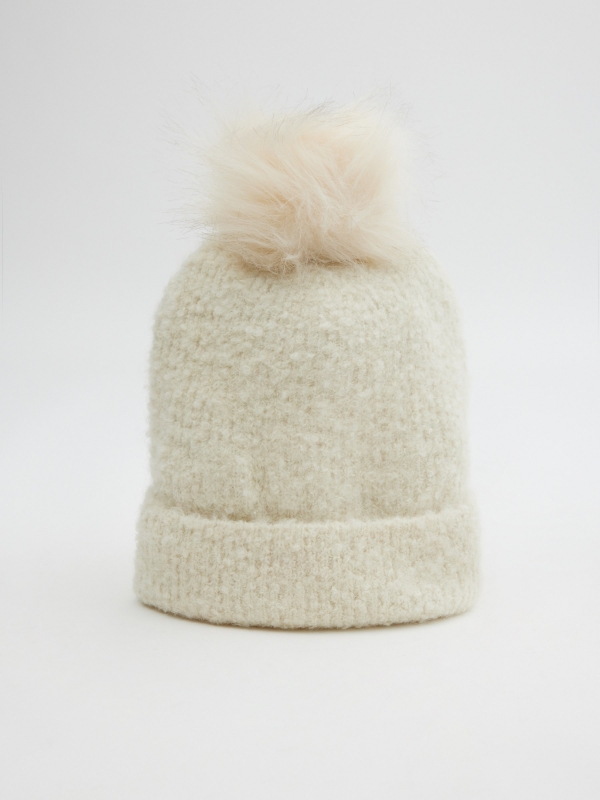 Soft knitted hat beige detail view