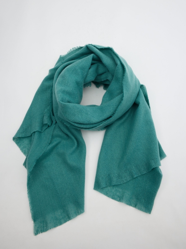 Bufanda de punto de color azul claro vista detalle