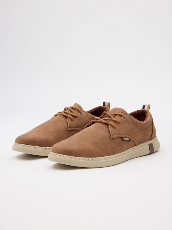 Casual lace-up sneaker brown 45º front view