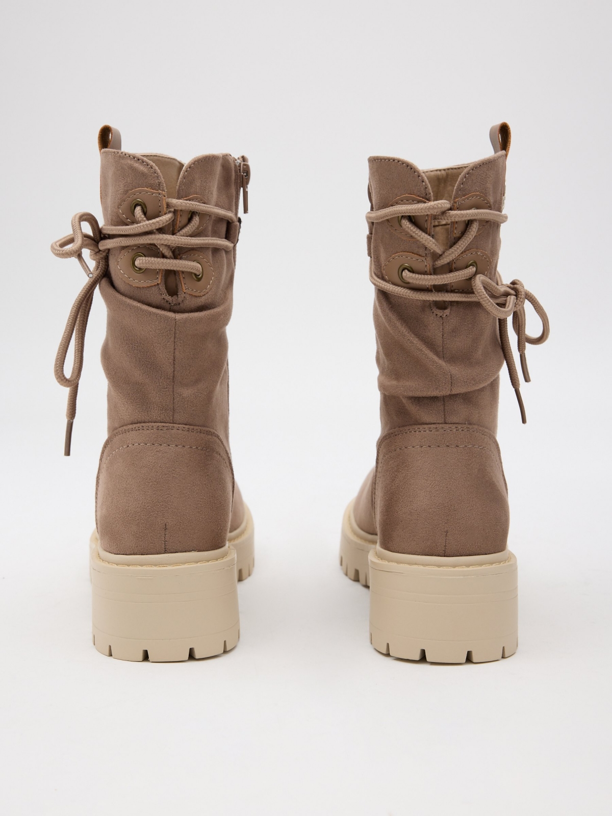 Mid-calf boots with laces beige detail view