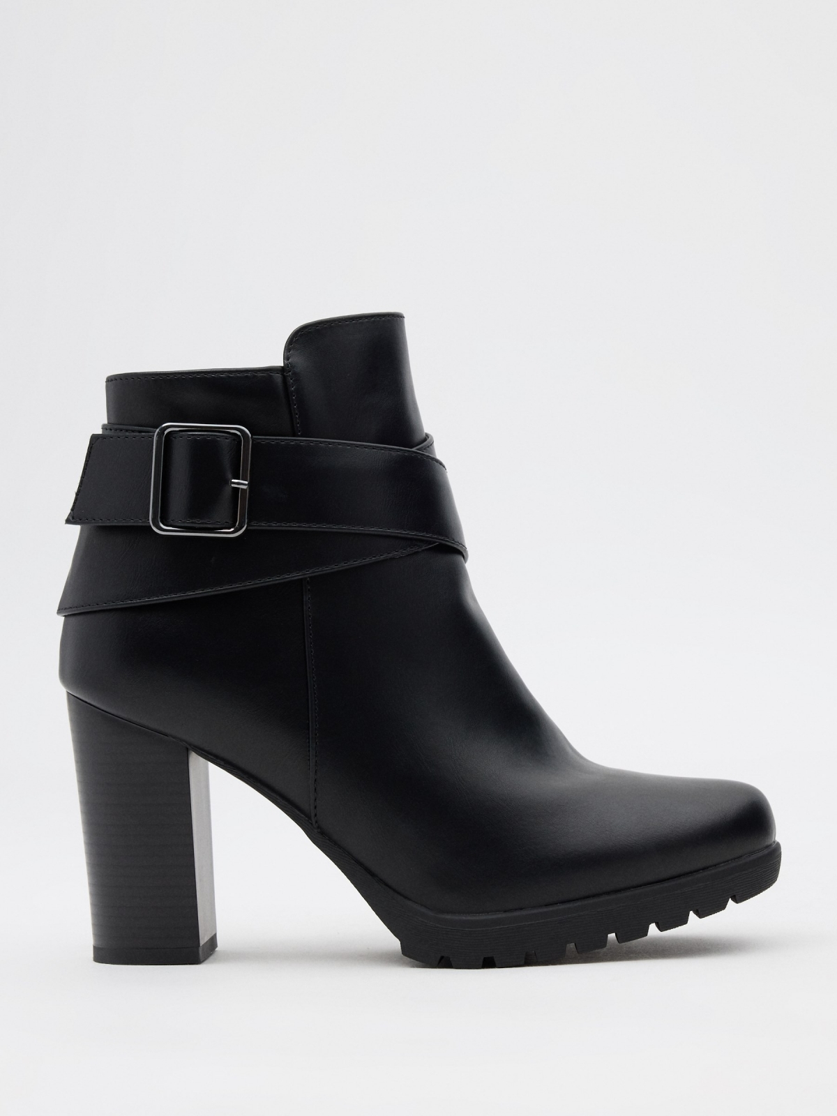 Ankle boots buckle cross straps black