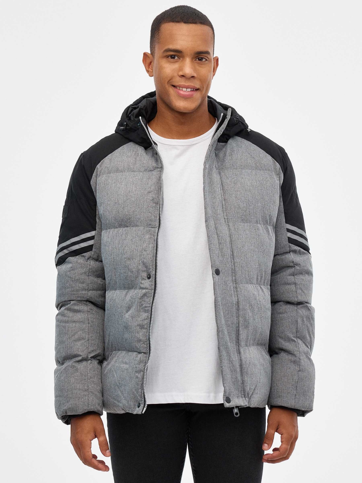 Block color quilted coat grey middle front view