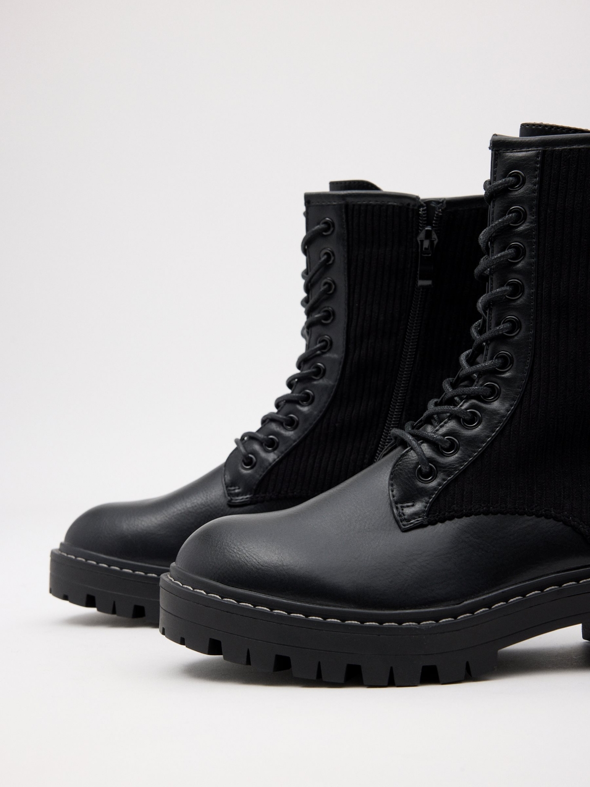 Mid-calf boots with laces black detail view
