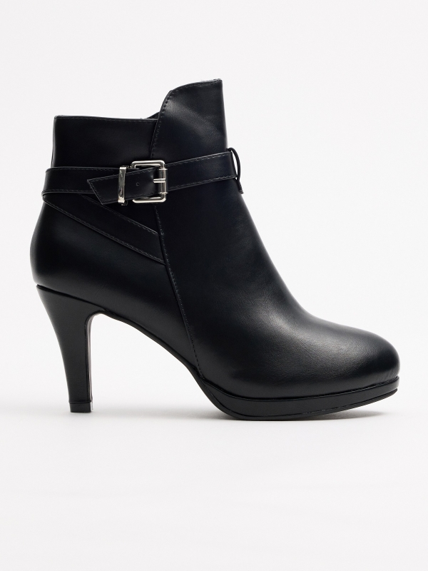 Black ankle boots with buckle heel black