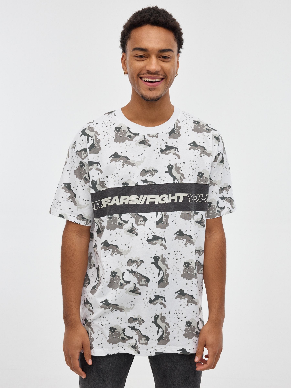 Camouflage T-shirt white middle front view