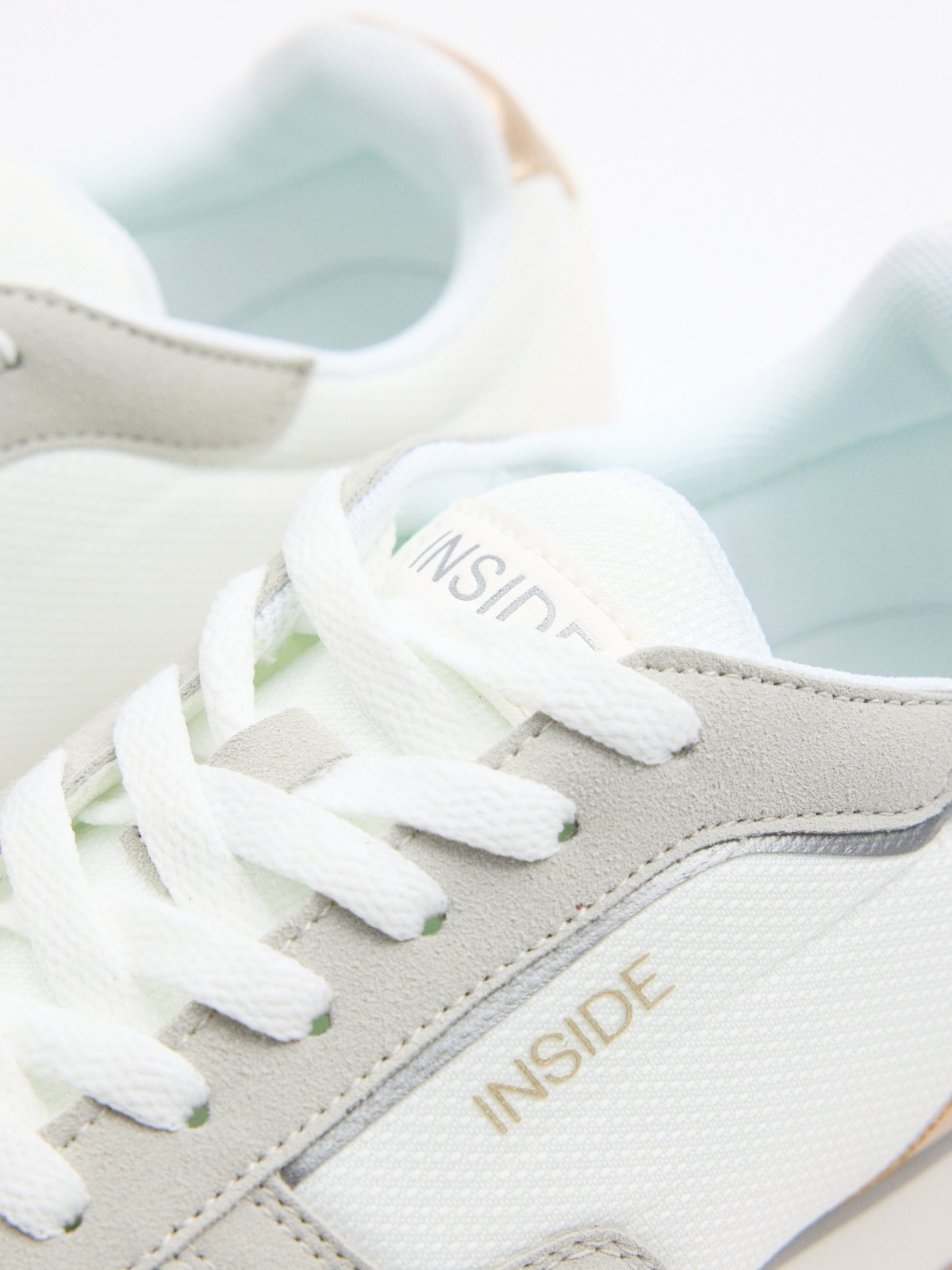 Nylon casual running sneaker off white detail view