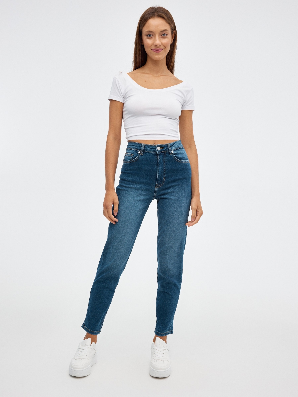 Mid-rise skinny jeans dark blue front view
