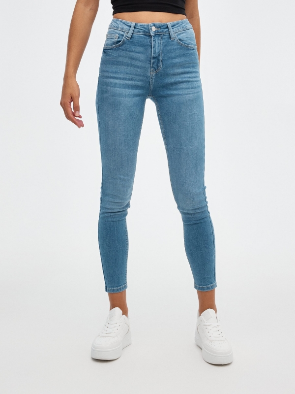 Mid-rise skinny jeans blue middle front view