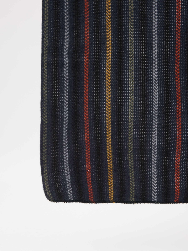 Striped knitted scarf multicolor detail view