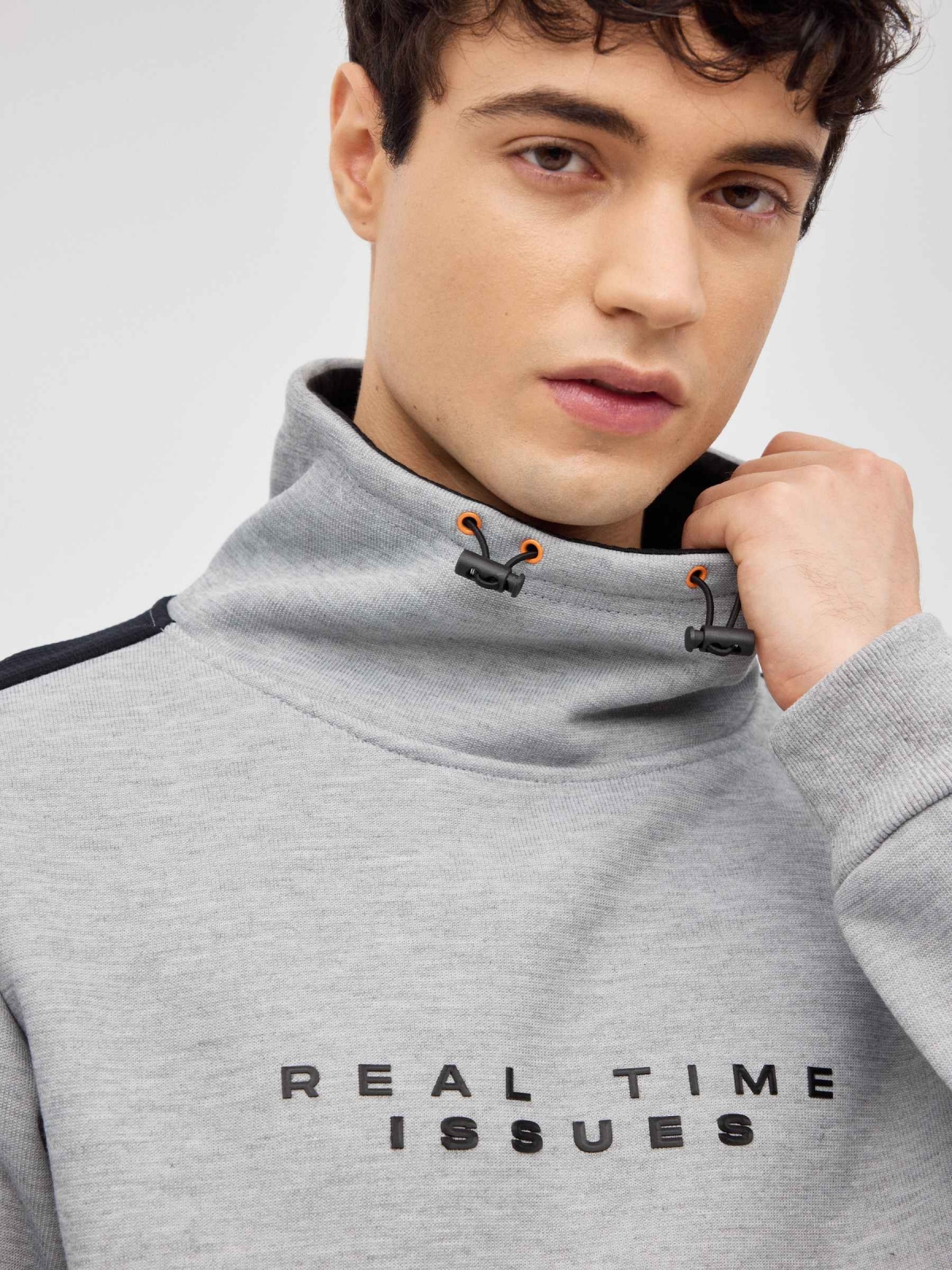 Real Time fluid neck sweatshirt grey detail view