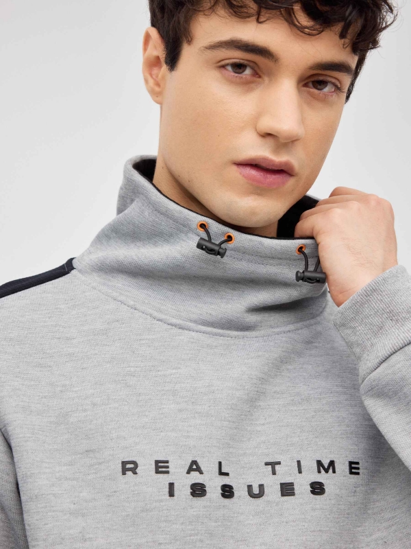 Real Time fluid neck sweatshirt grey detail view