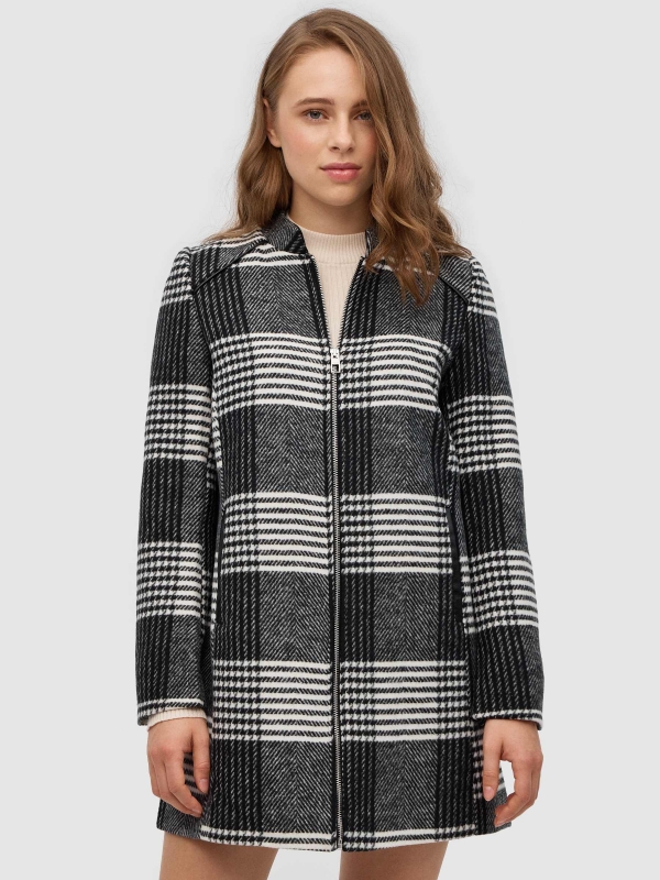 Checked cloth coat black/beige middle front view