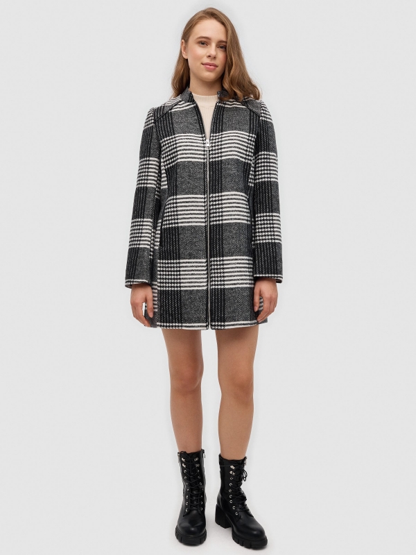 Checked cloth coat black/beige front view