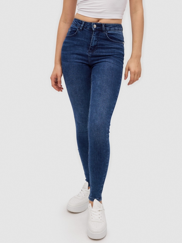 Basic blue skinny jeans blue middle front view