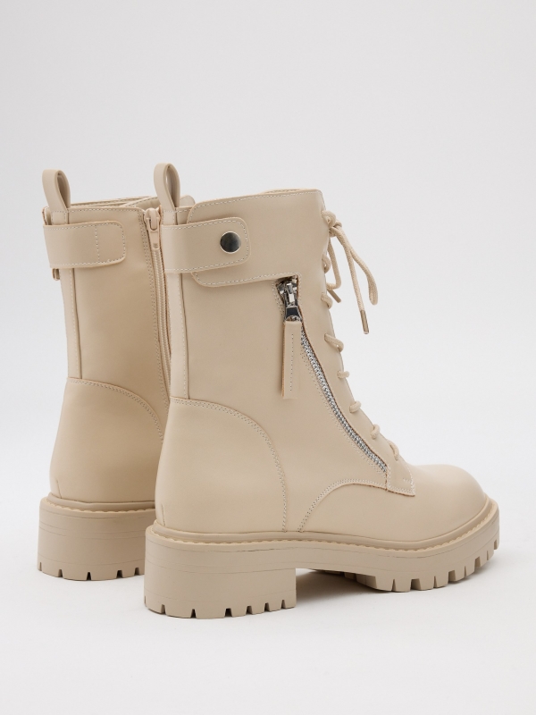 Half-calf zipper boots beige 45º back view