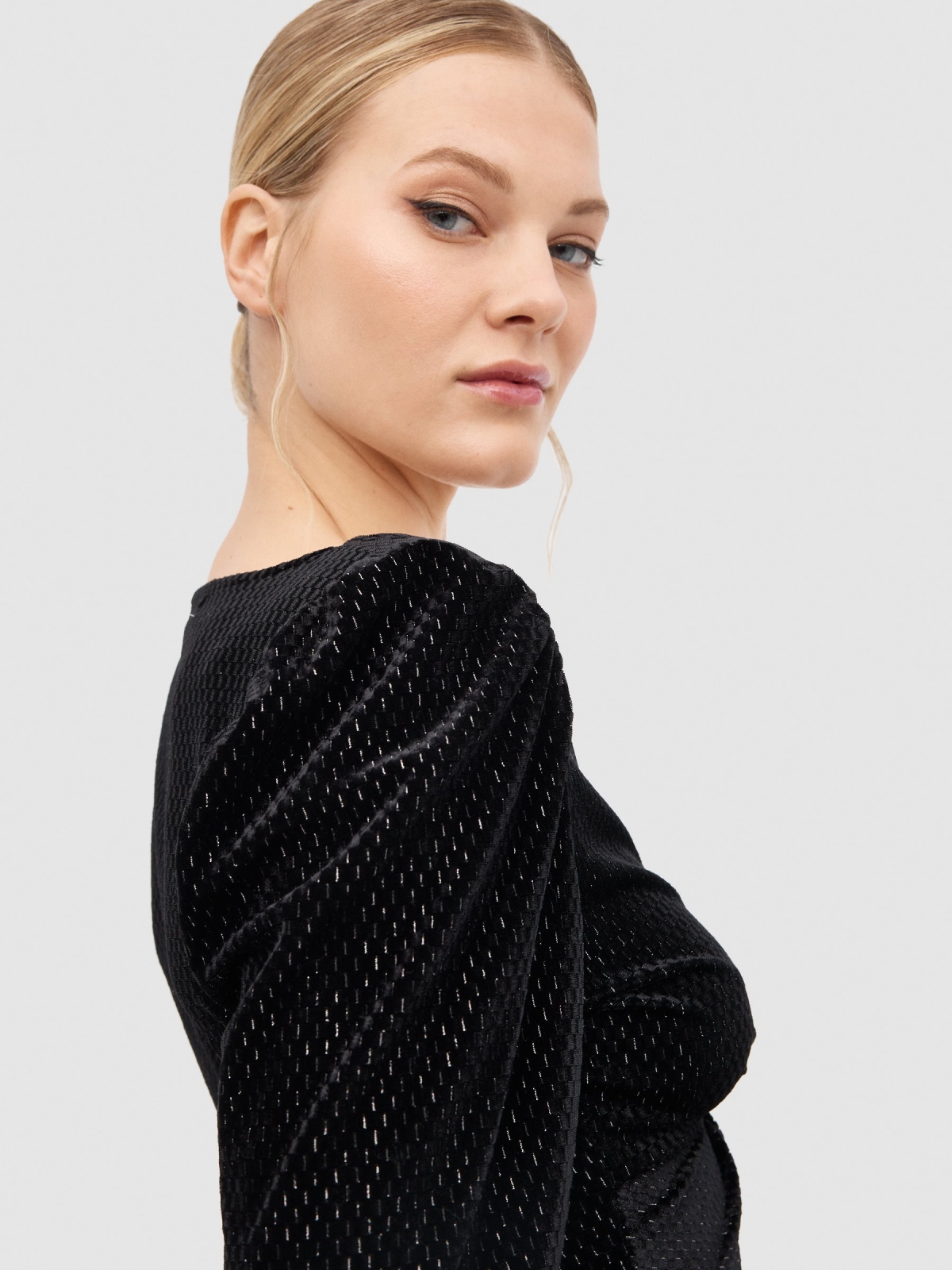 Velvet blouse with lurex black detail view