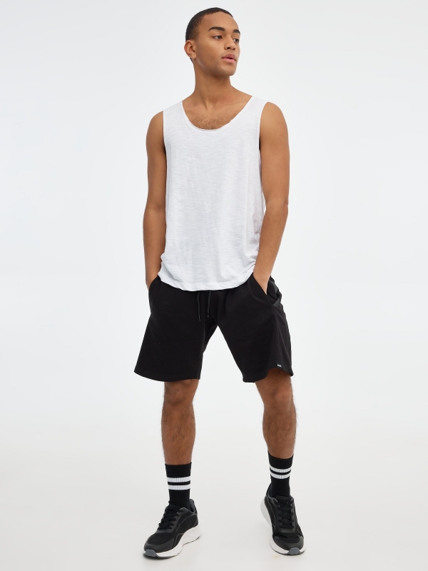 Basic sports shorts black front view