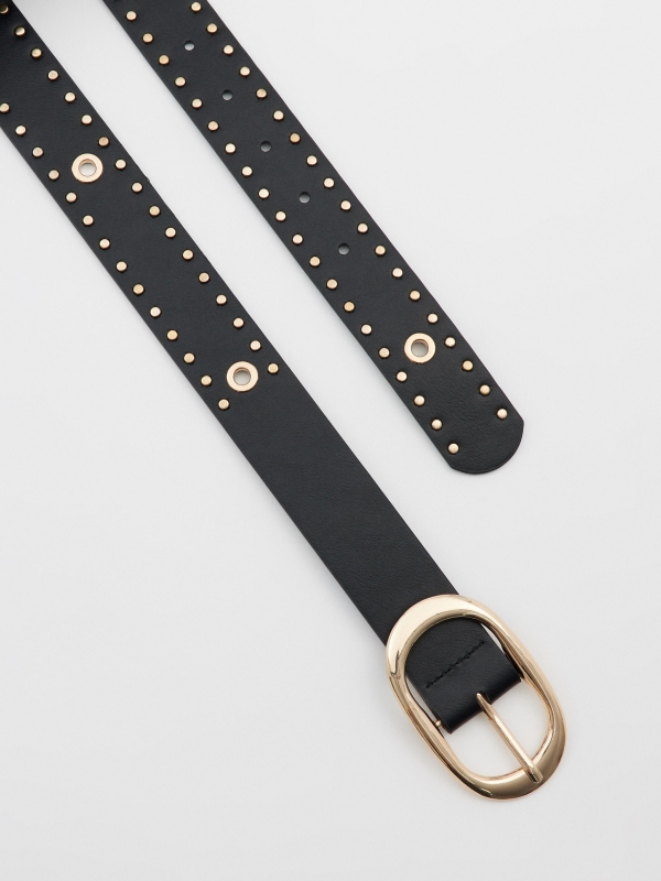 Cinturón negro con tachas doradas negro vista detalle