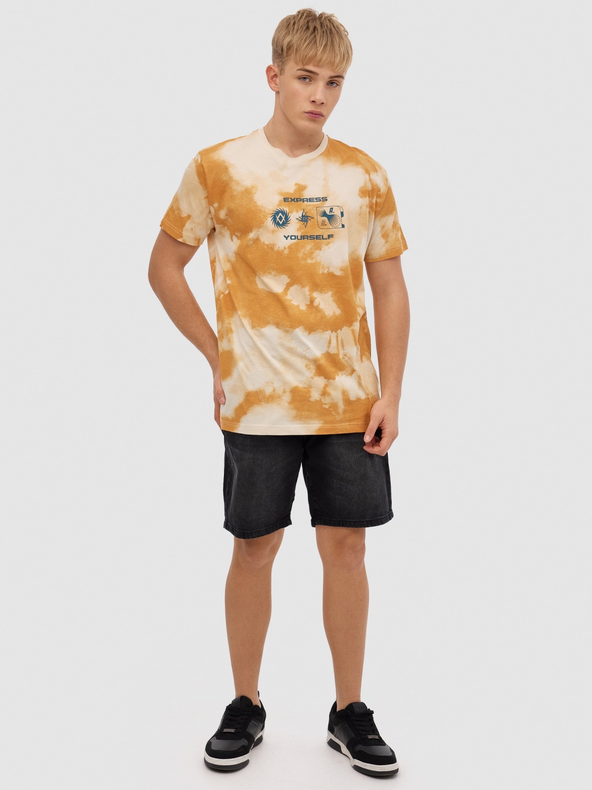 TIE&DYE yourself T-shirt sand front view