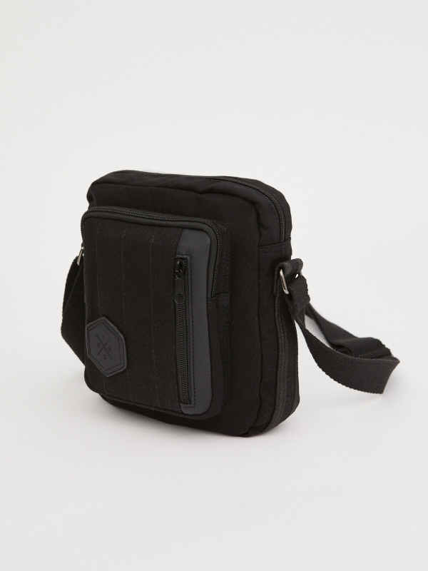 Shoulder bag exterior pocket black 45º side view