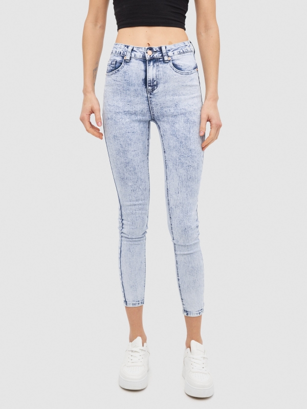 Skinny push up denim skinny jeans light blue middle front view