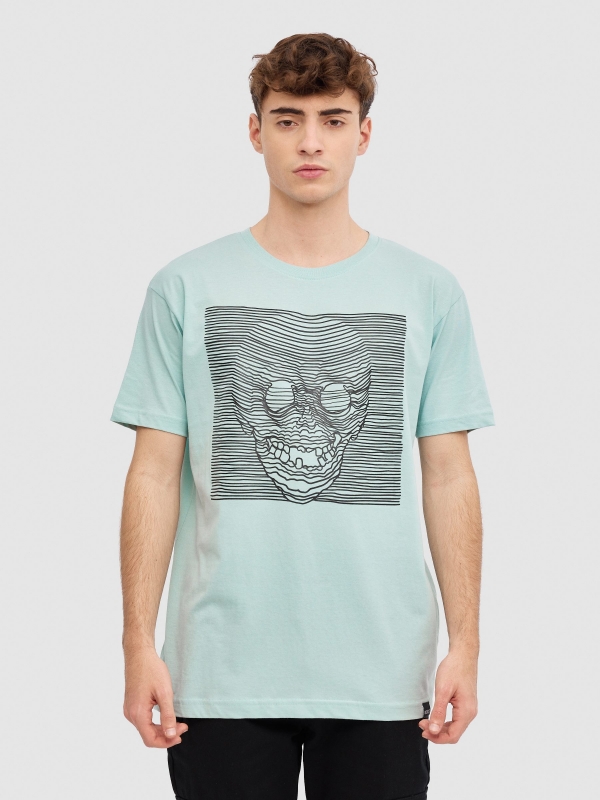 Skull lines t-shirt green middle front view