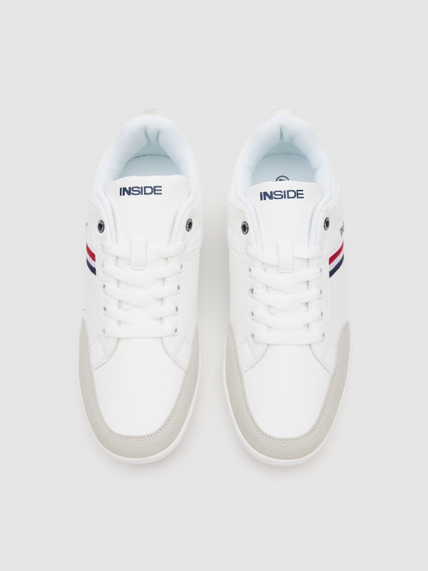 Casual leatherette sneakers white zenithal view