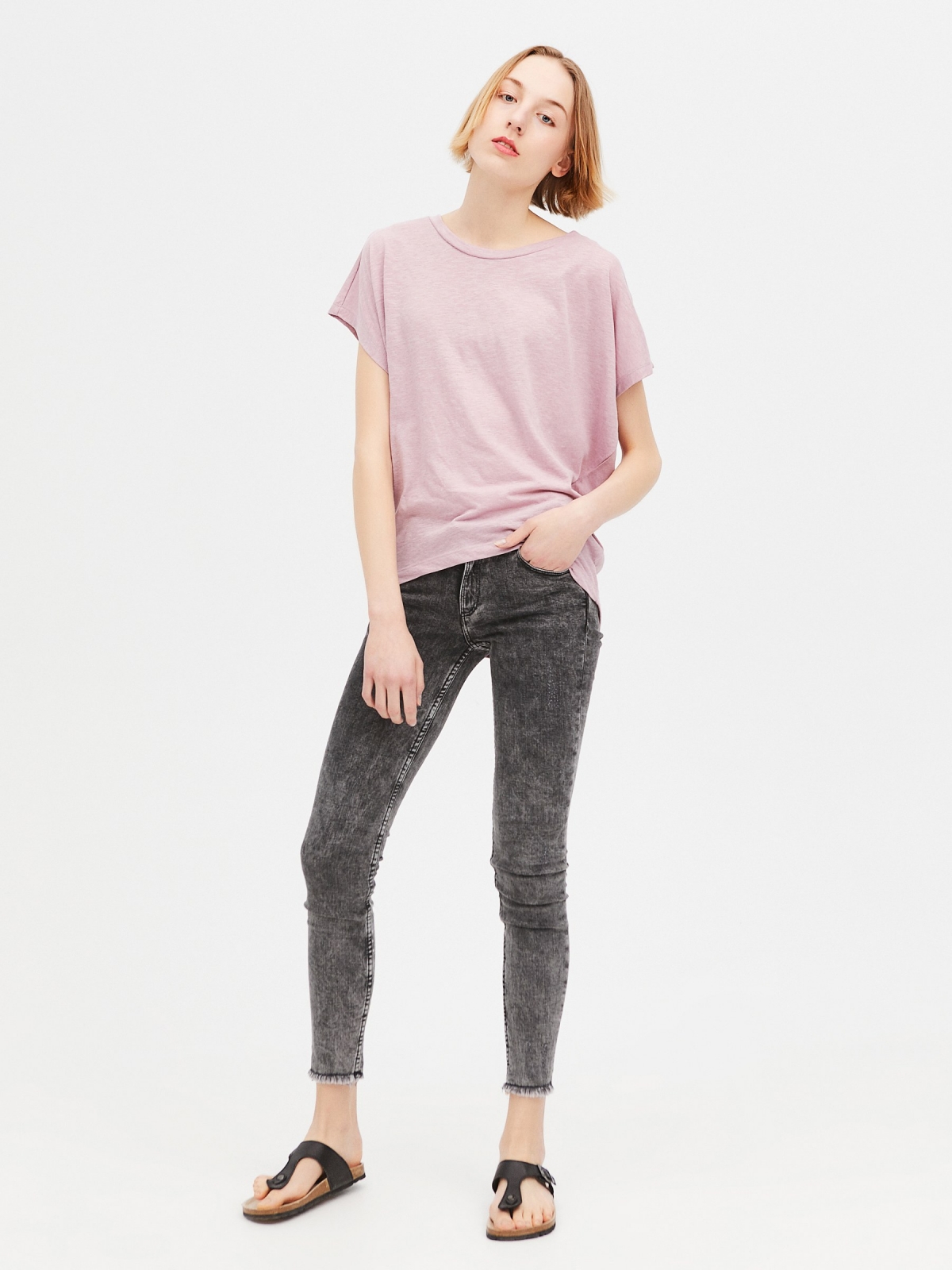 Asymmetric bottom T-shirt light pink front view