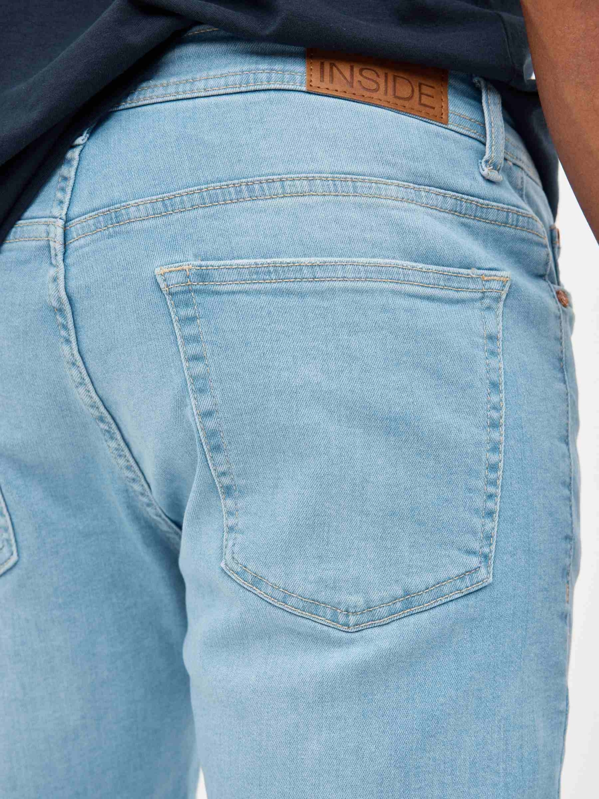 Denim Skinny Bermuda Shorts blue detail view