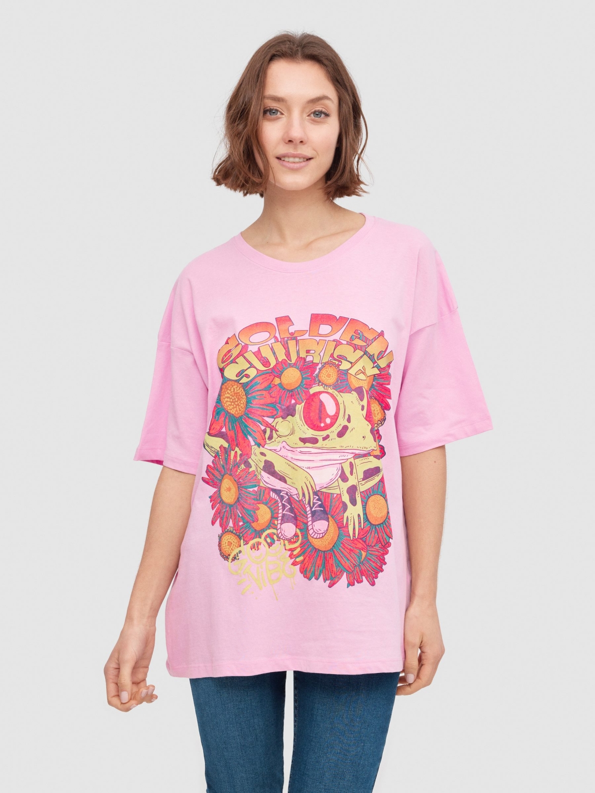 Sunrise oversize T-shirt magenta middle front view