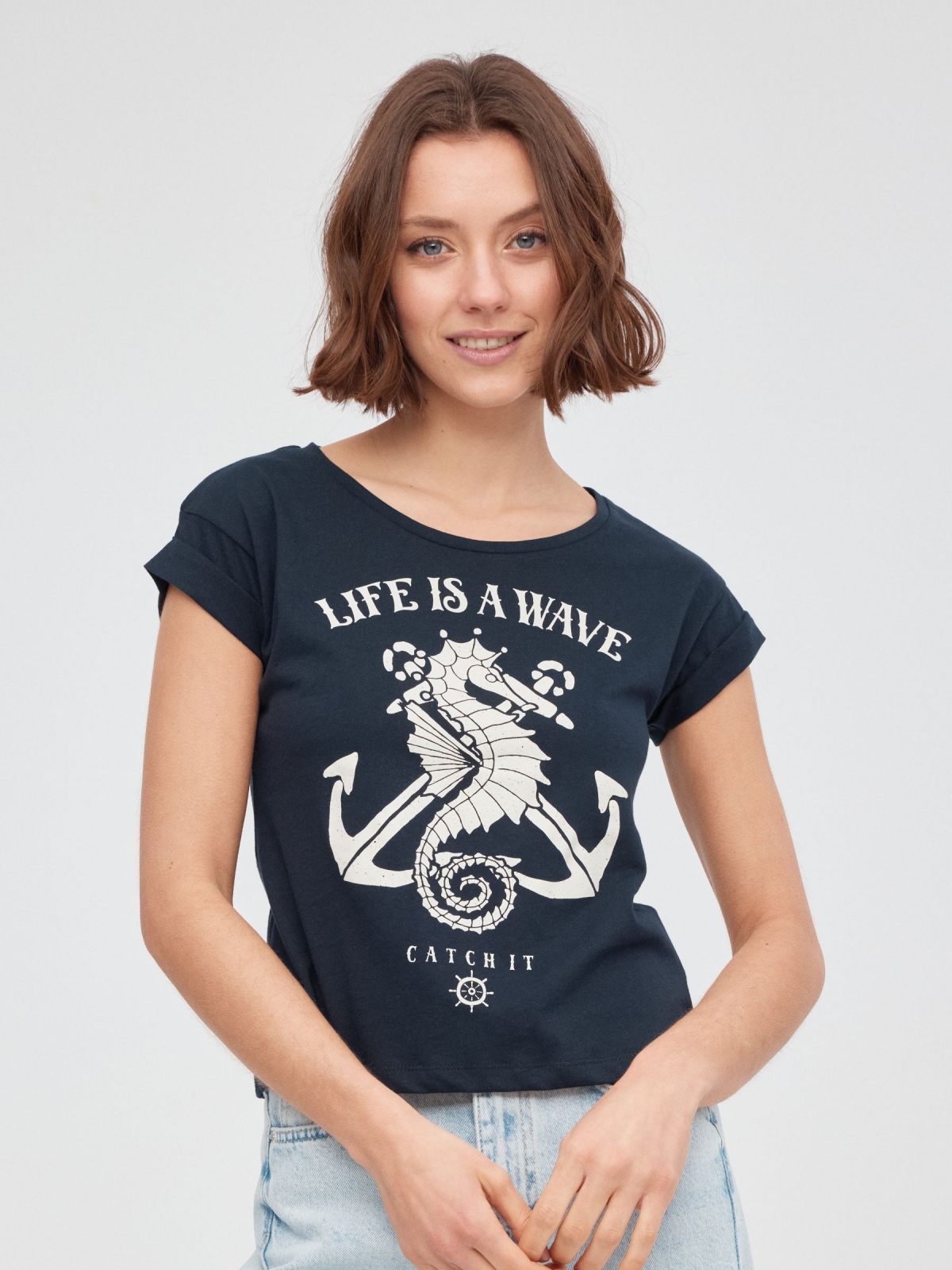 Seahorse T-shirt navy middle front view