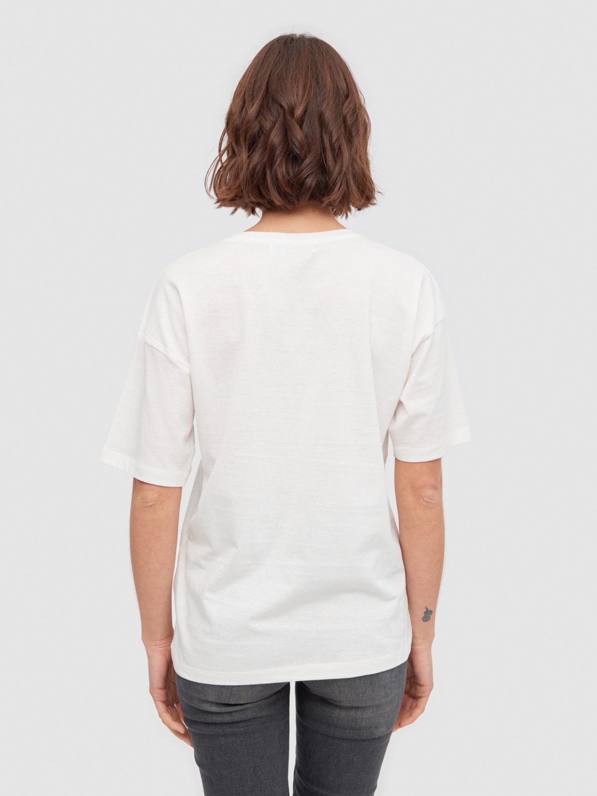 Camiseta oversize Nature blanco roto vista media trasera