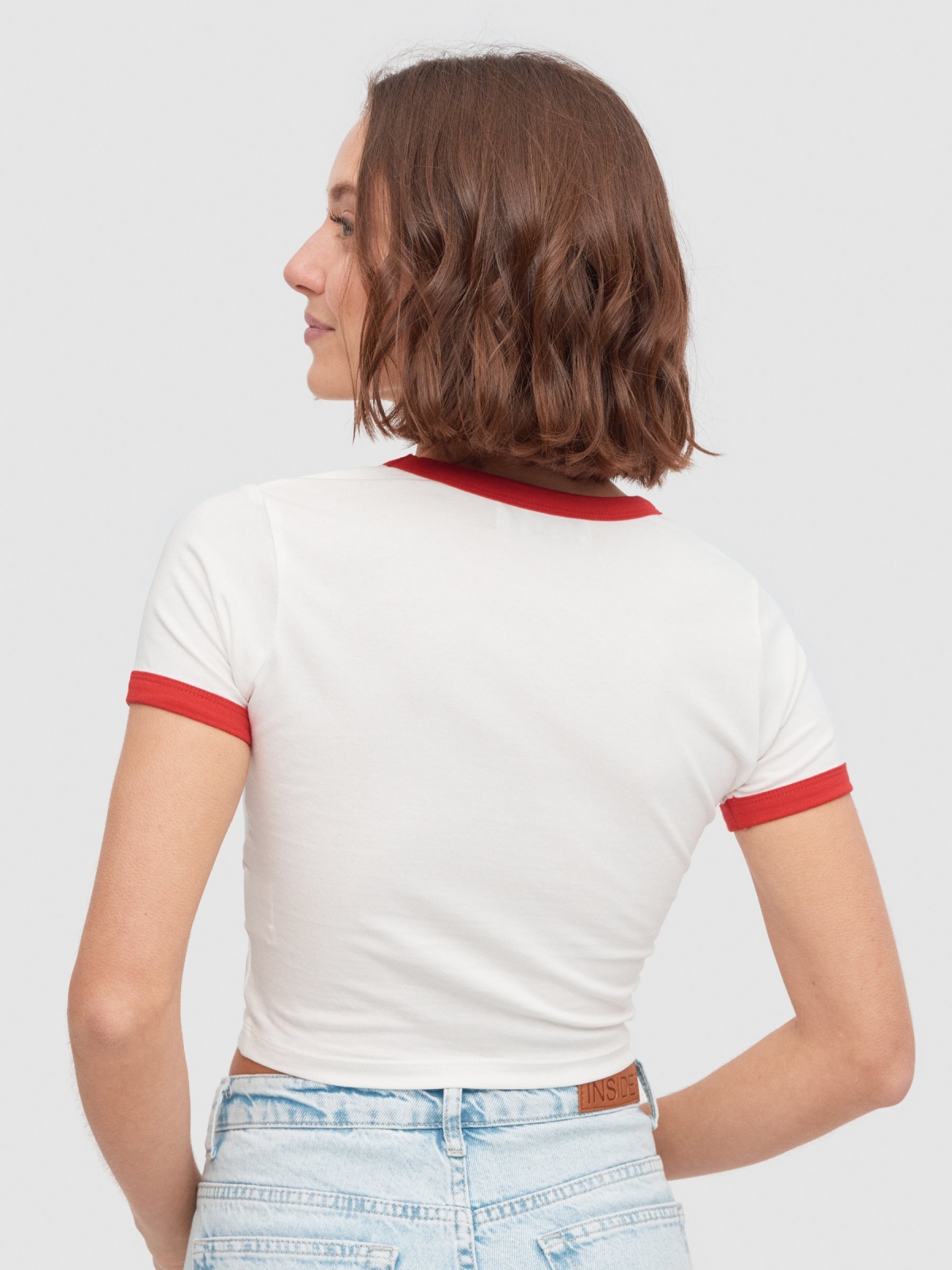 Camiseta contraste ositos blanco roto vista media trasera