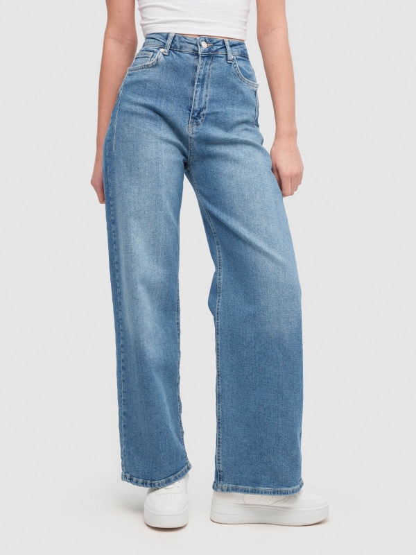 Jeans wide leg pinza azul claro vista media frontal