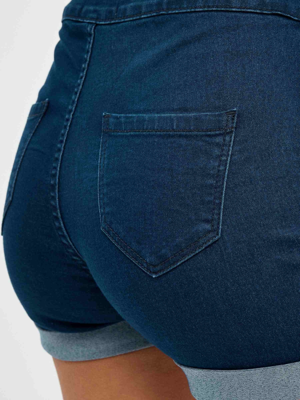 Short denim cintura alta azul vista detalhe