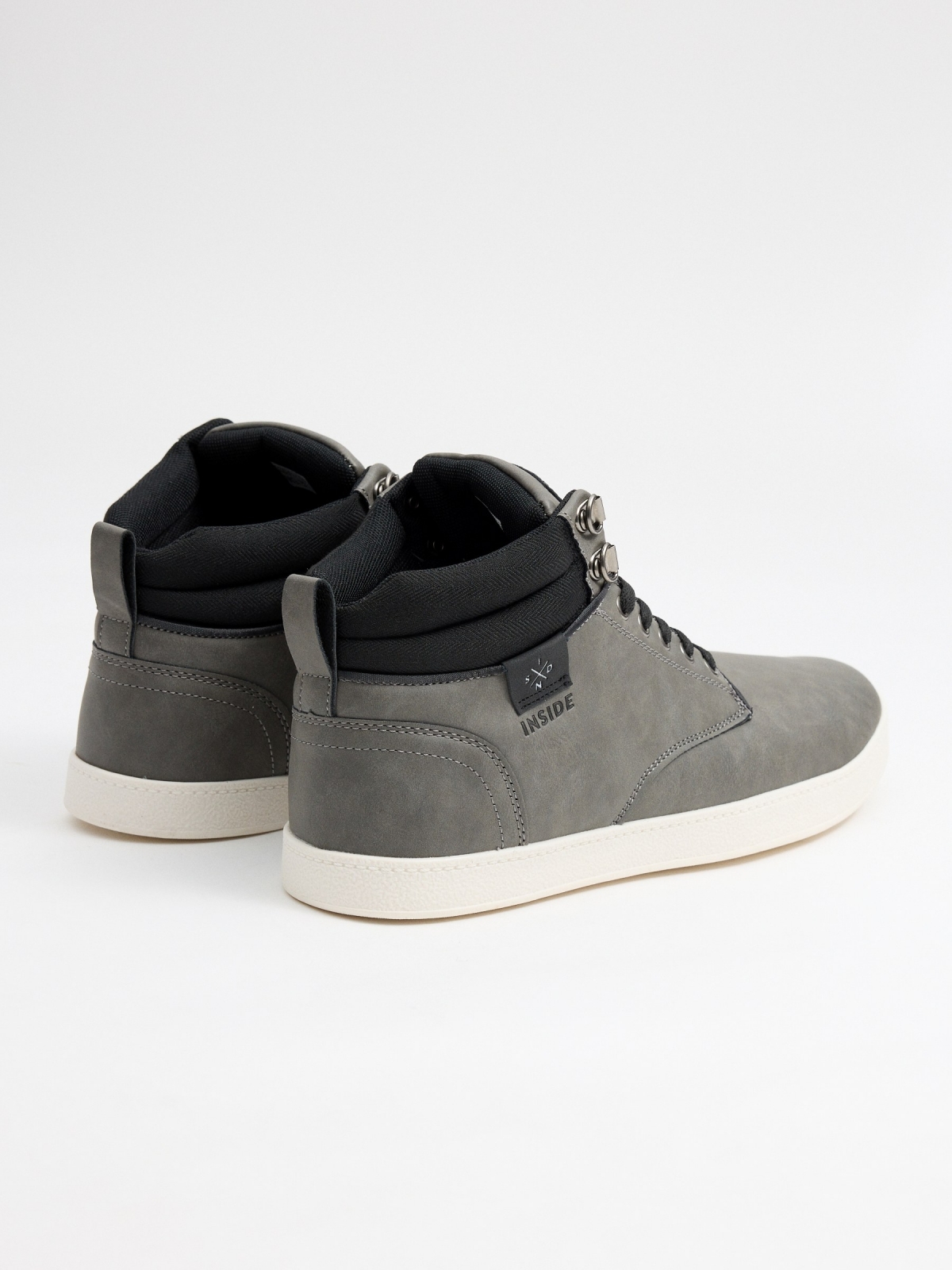 Gray sports ankle boots with padded collar grey 45º back view
