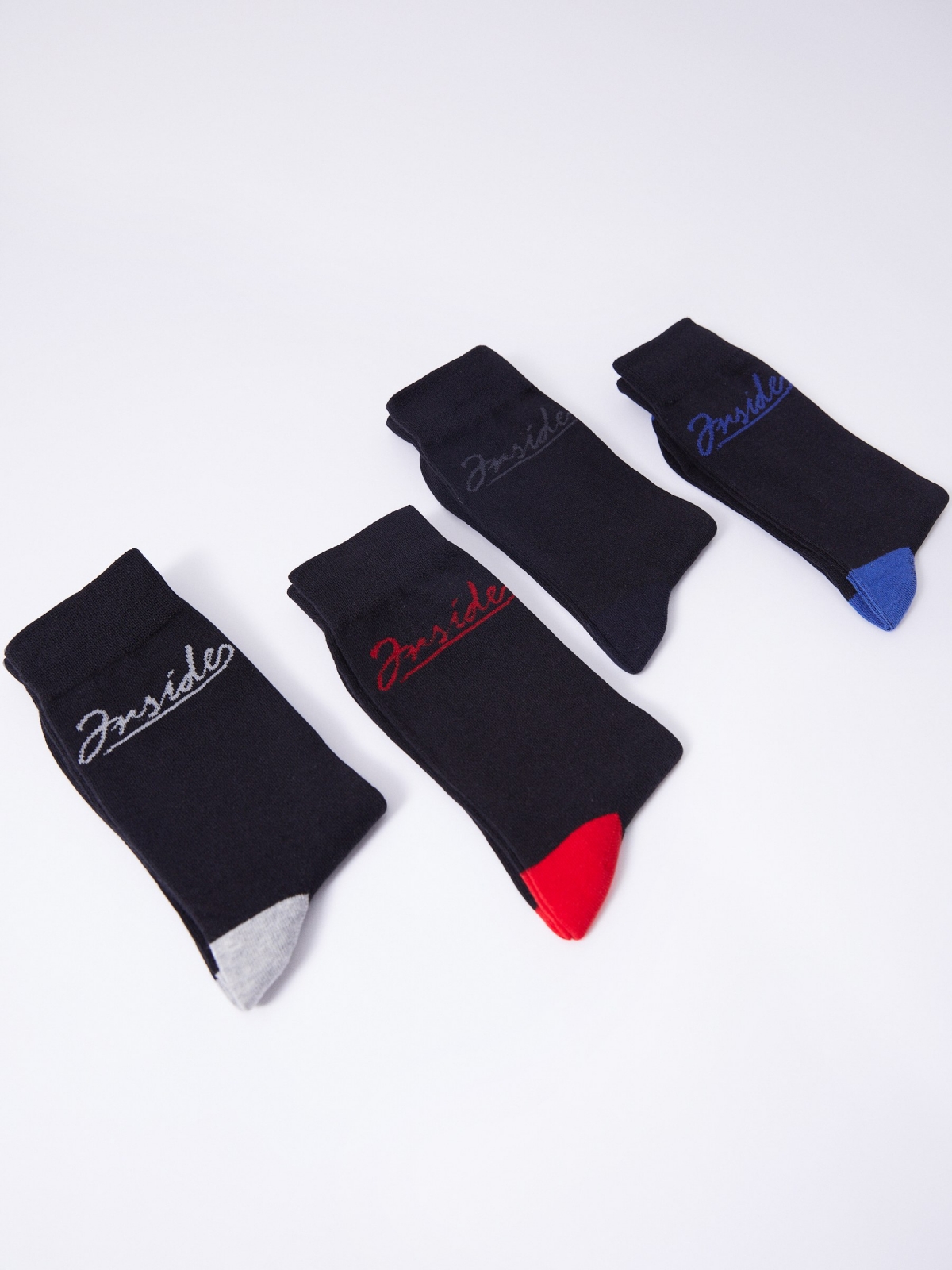 4 pack basic socks middle front view