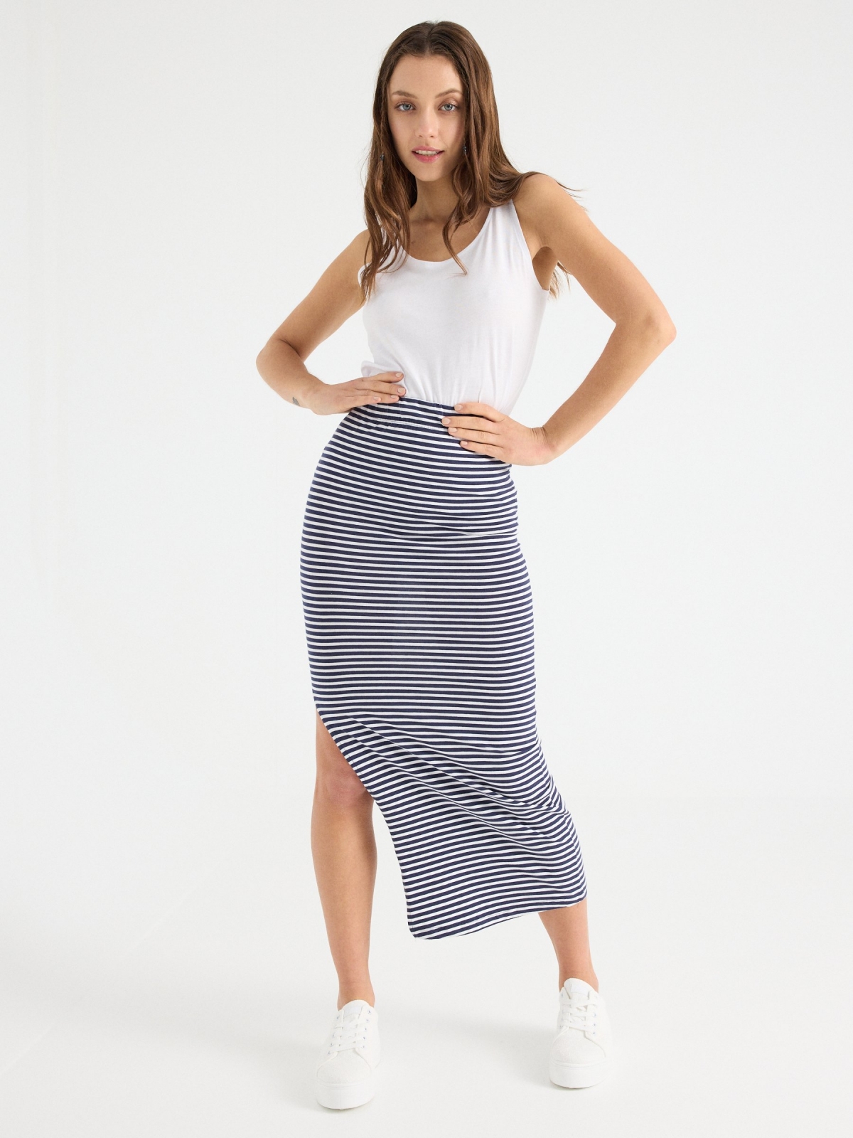 Long striped skirt navy middle front view