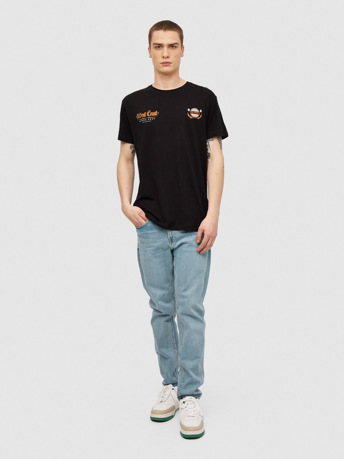 Camiseta Classic Racer negro vista general frontal