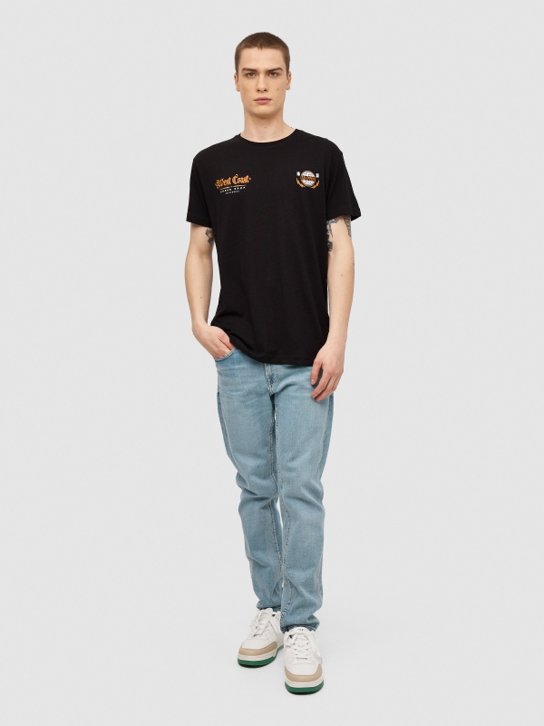 T-shirt Classic Racer preto vista geral frontal